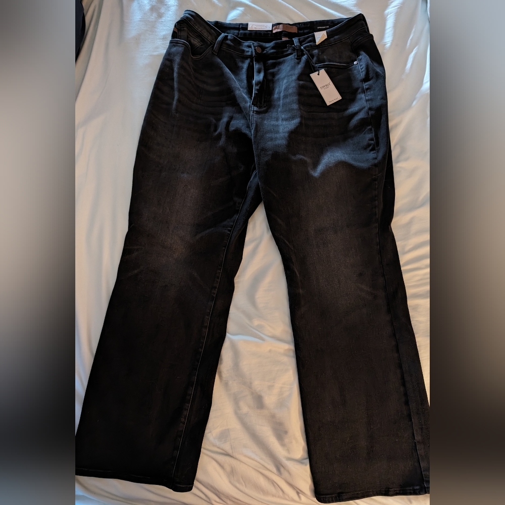 Judy Blue Classic Straight Leg Jeans, Size 22W, NWT